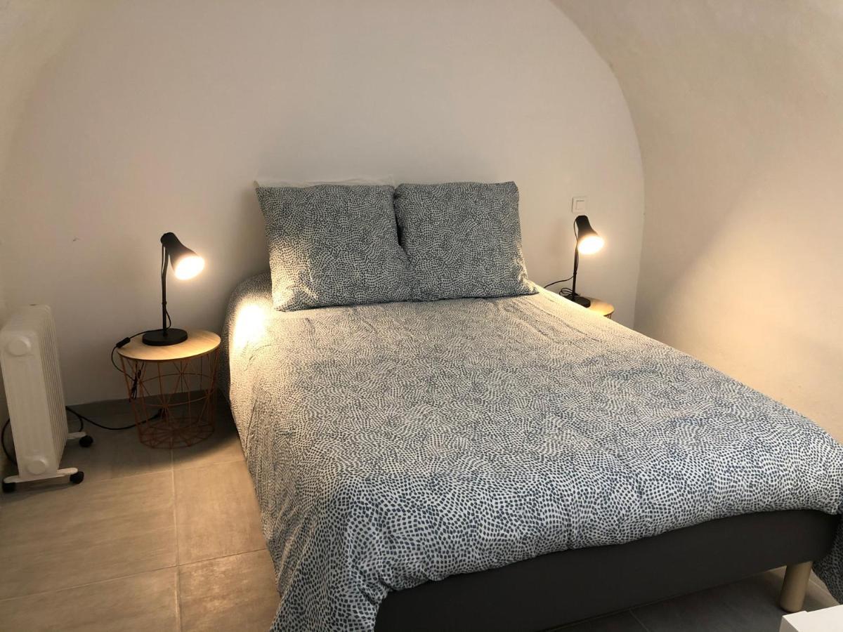 Les Olives Wifi Netflix Appart-Hotel-Provence La Fare-les-Oliviers エクステリア 写真